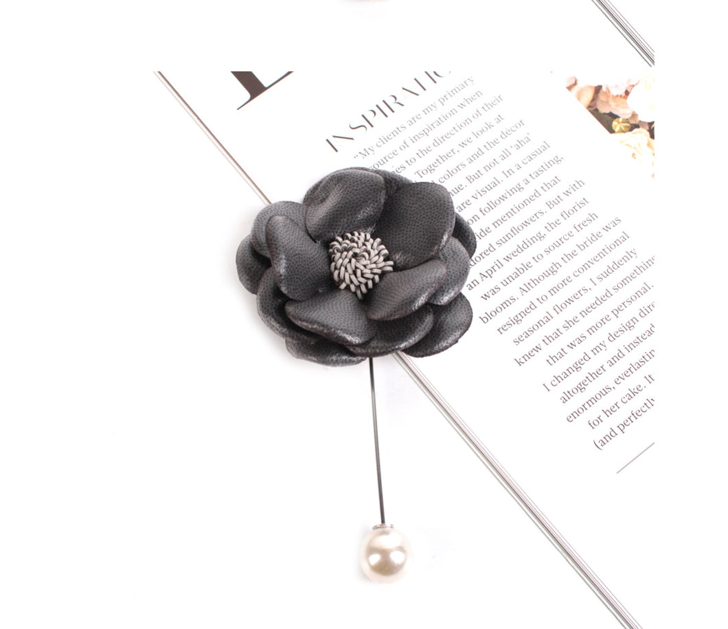 *Gray Flower w/Pearl Lapel - BT