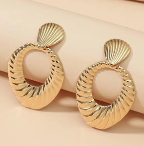 *Gold Geometric Earrings - B3S1