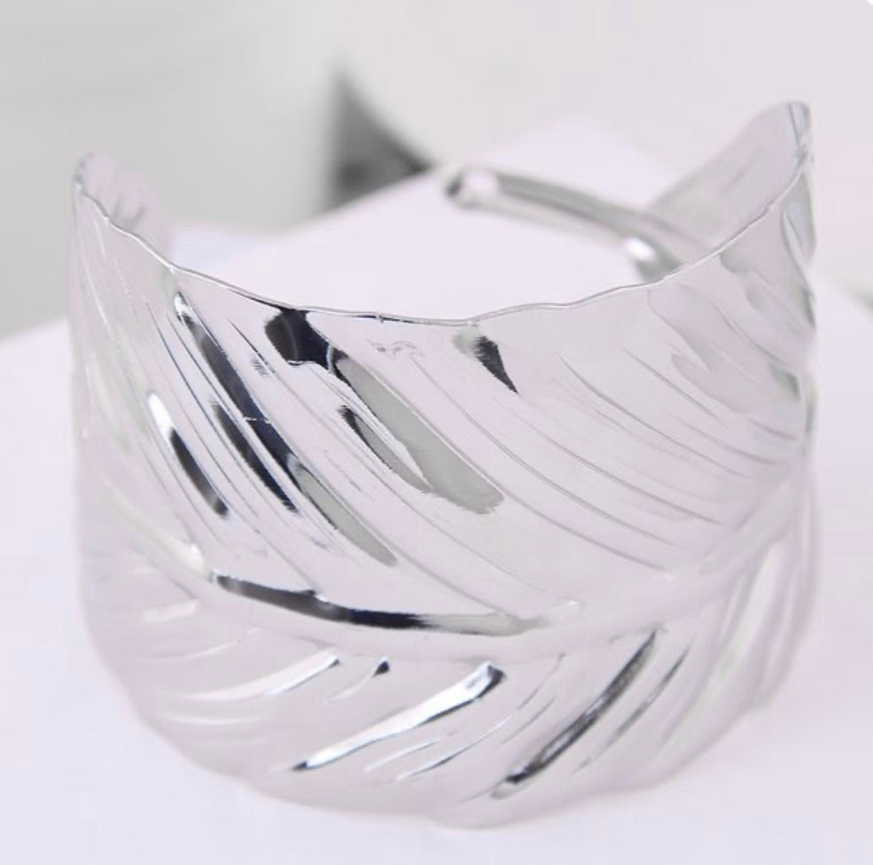 Silver Leaf Bracelet - B28S3
