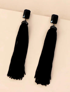 *Black Tassel Earring - B24S3