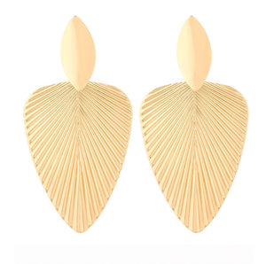 Gold Pattern Leaf Earring - GW