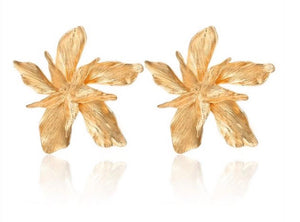 Gold Flower Earrings - B33S2*