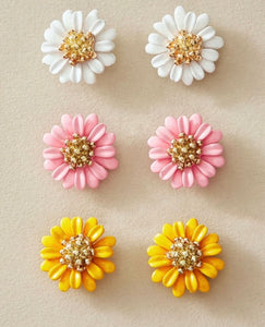 White Flower Earrings - F2