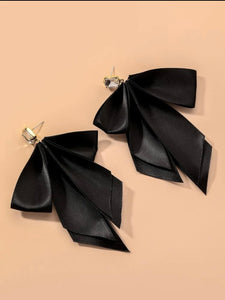 Black Bow Ribbon Earrings - B12S3*