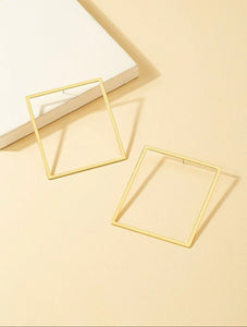 *Gold Solid Square Earrings- B50