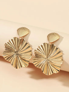 *Metal Leaf Gold 2 Earrings - B1S3