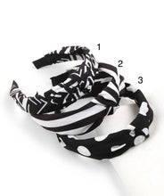 Load image into Gallery viewer, *Black Stripe Headband #2 - B79
