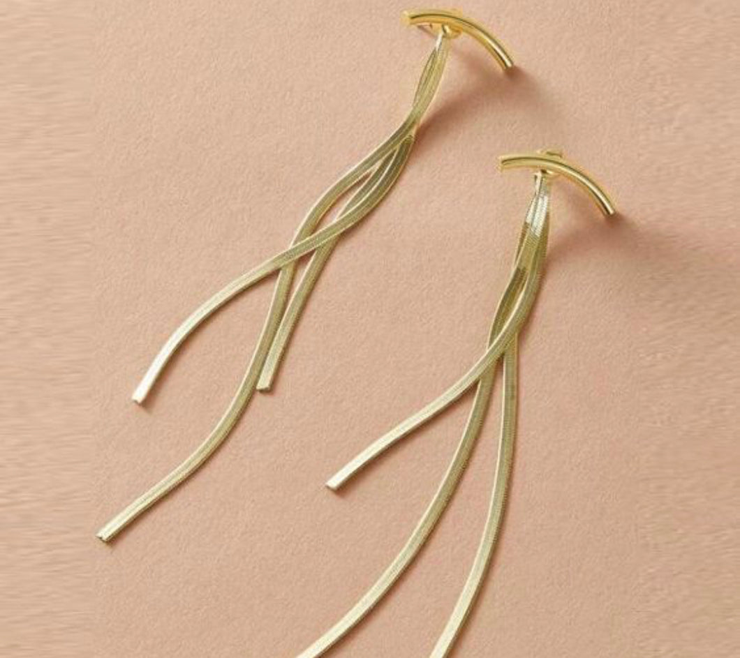 *Long Moon Gold Earring -  T1